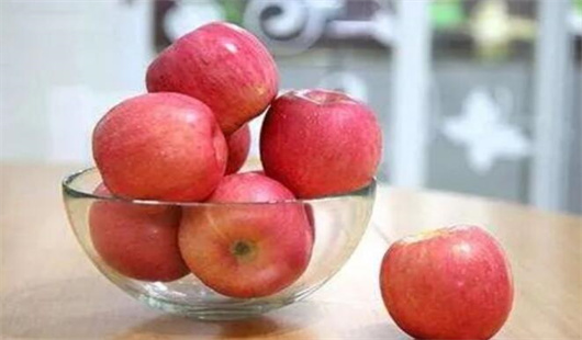 吃苹果的功效和作用，吃苹果能改善便秘吗一文解惑！ 第1张